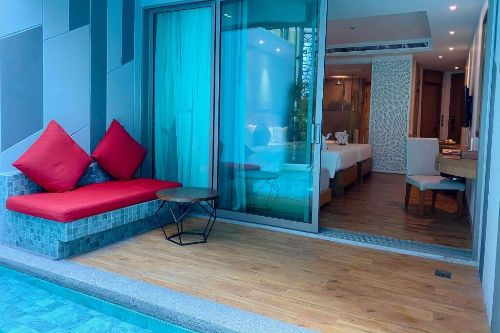 The Crest Phuket Deluxe Pool access sea view 10