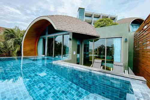 The Crest Resort Premier Pool villa