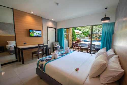 Peach Hill Resort Phuket Deluxe Room