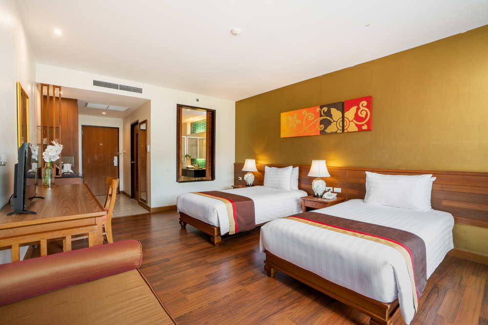 Naithonburi Beach Resort Superior Room 2