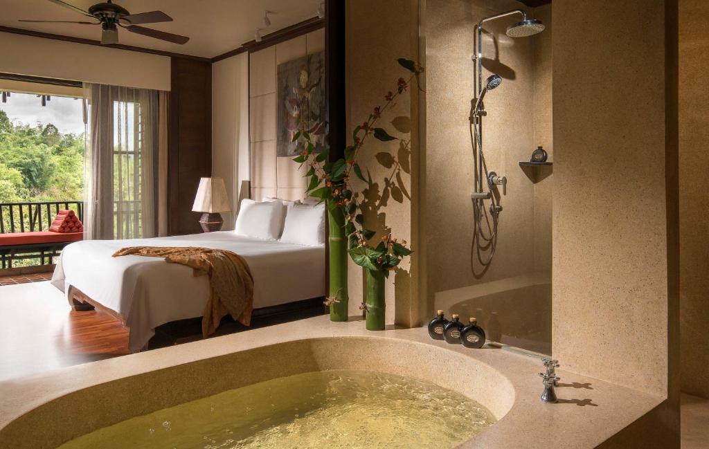 Three Country View Suite golden Triangle anantara
