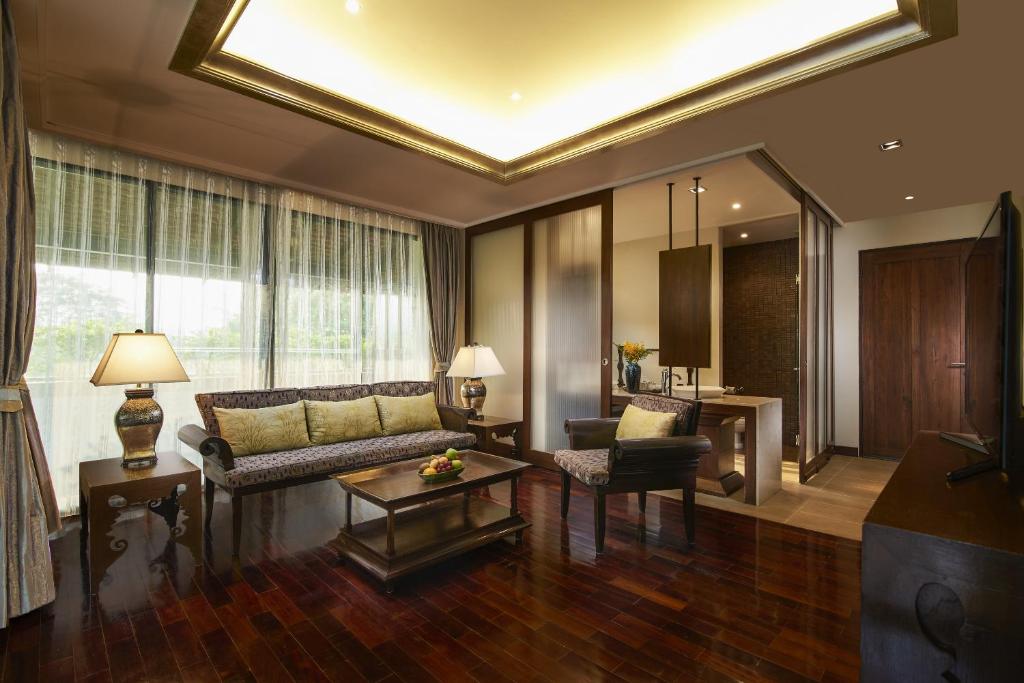 Sukhothai One Bedroom Suite