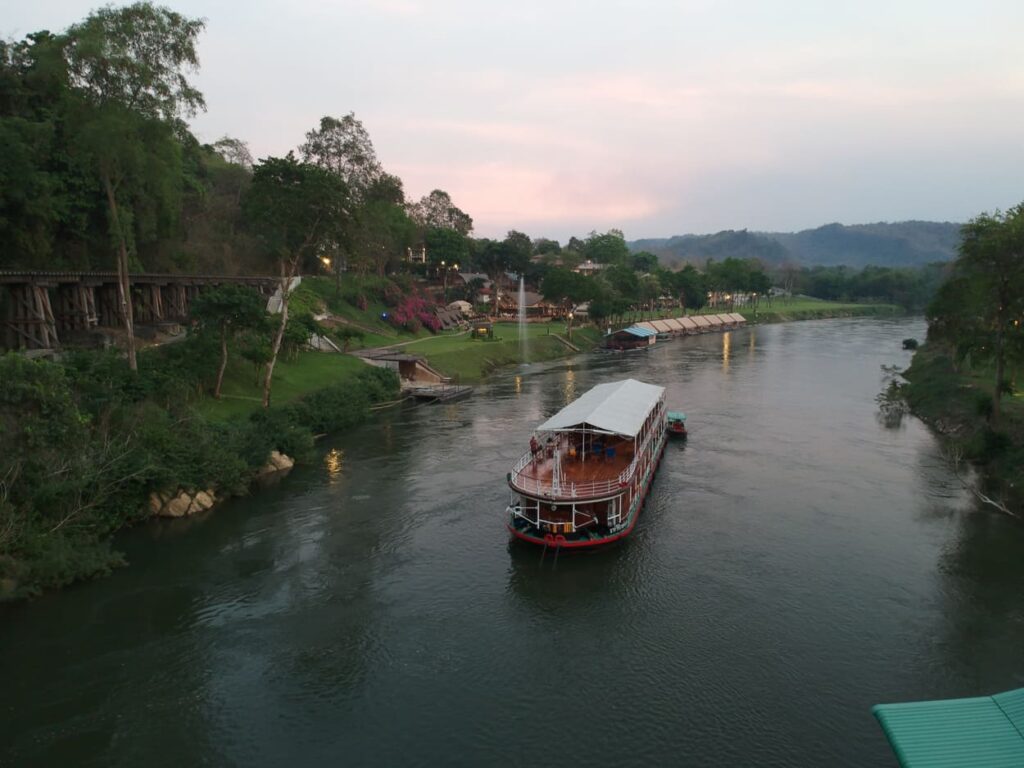 Riverkwai Cruise